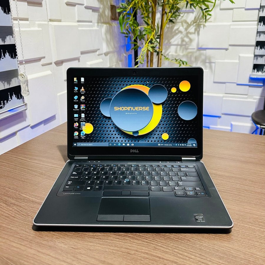 Dell Latitude E7440 - Intel Core i5 - 256GB SSD - 8GB RAM - Keyboard Light