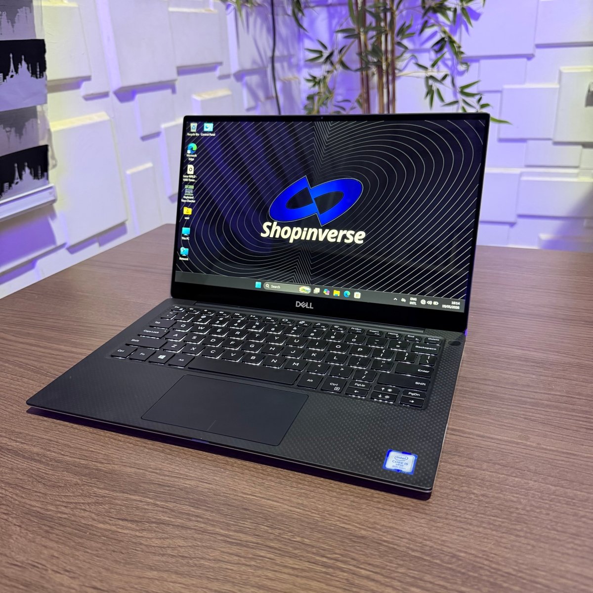 Dell XPS 13 9380 | Core i5 8th Gen | 8GB RAM | 256GB SSD | 4K | Touchscreen | Backlit Keyboard
