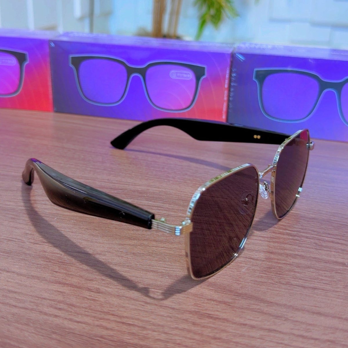 GY - 200 Smart Glasses