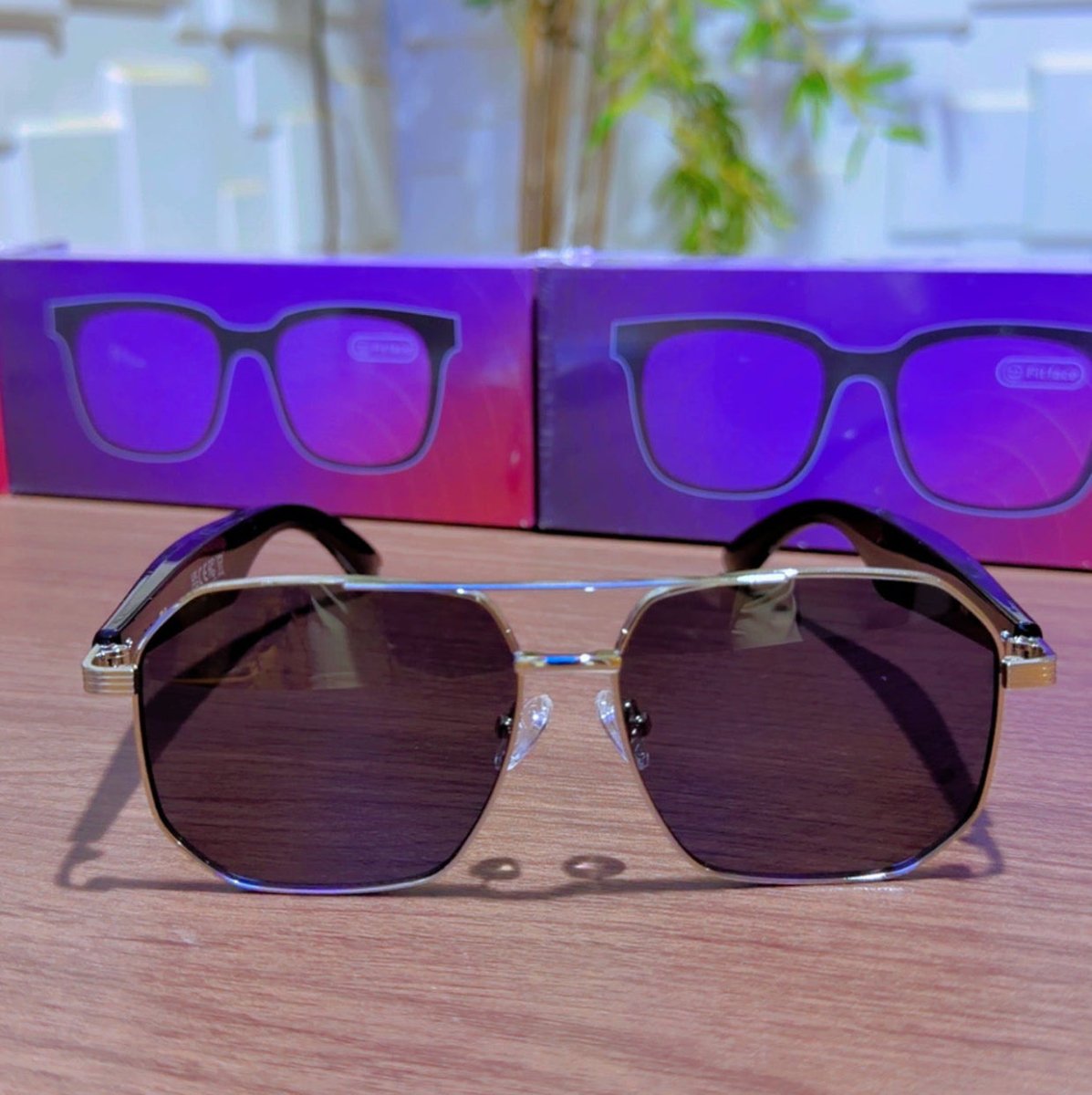 GY - 300 Smart Glasses