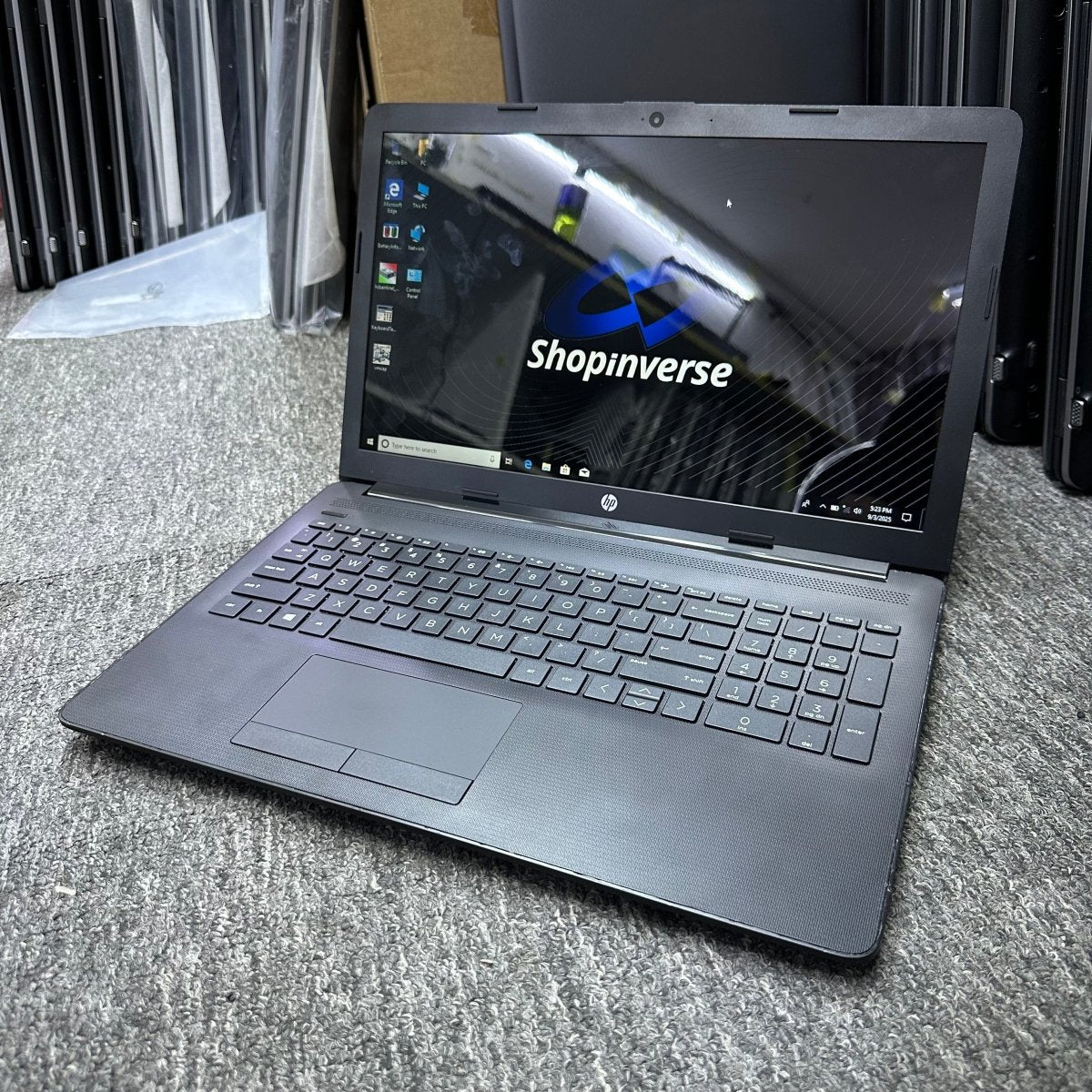 HP 15 - AMD A6 - 1TB HDD - 8GB RAM