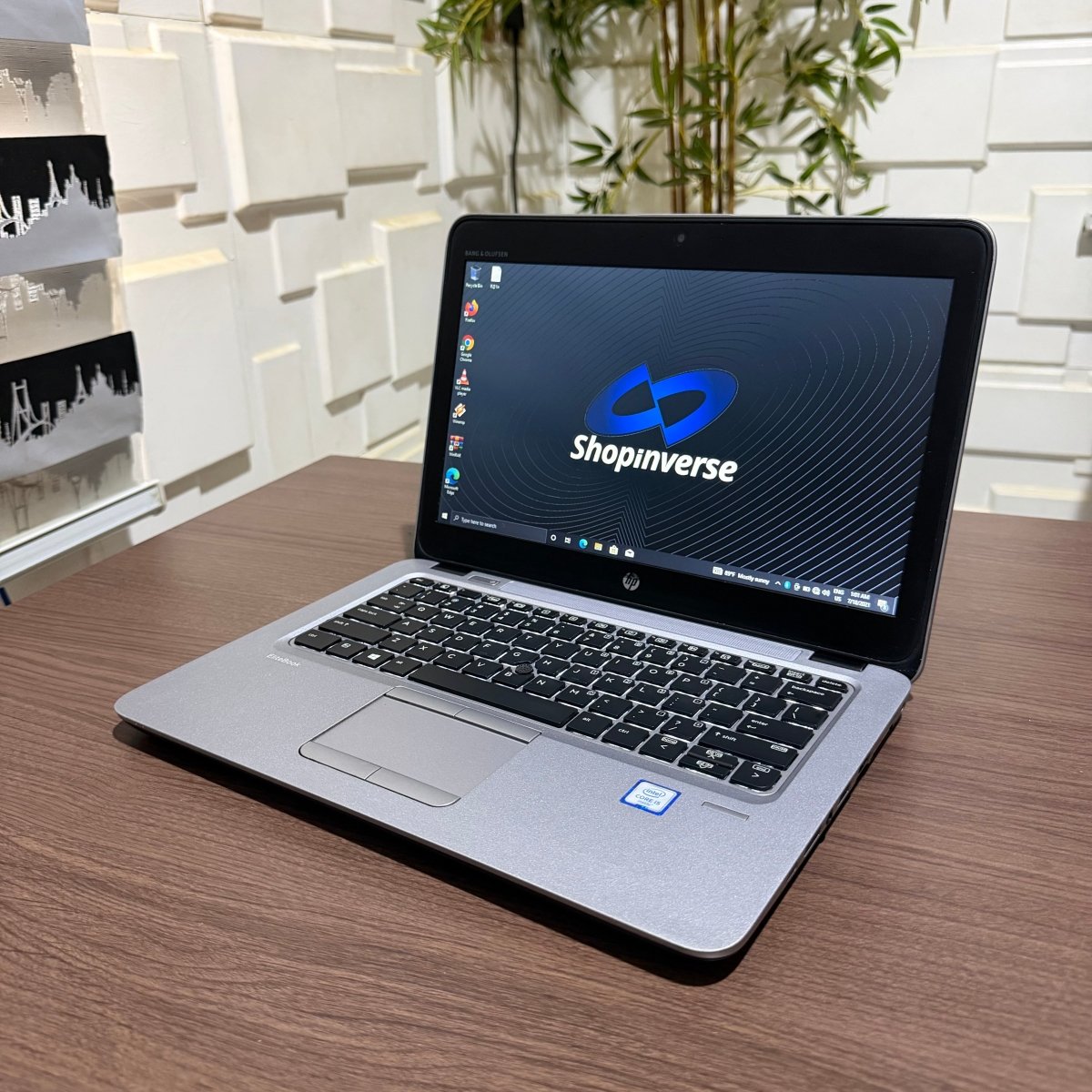 HP EliteBook 820 G3 | Core i5 | 8GB RAM | 256GB SSD | Backlit Keyboard