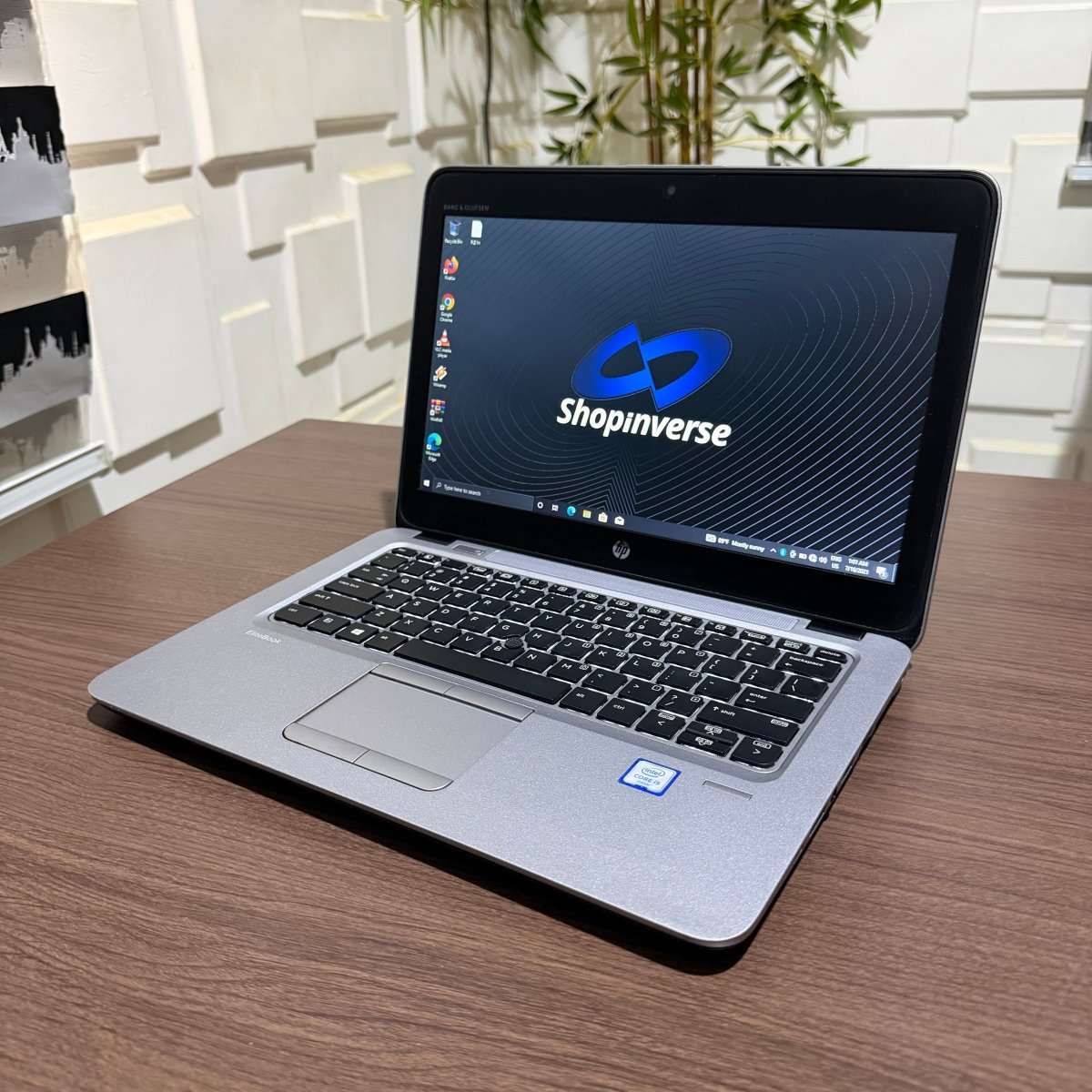 HP EliteBook 820 G3 | Core i5 | 8GB RAM | 256GB SSD | Backlit Keyboard