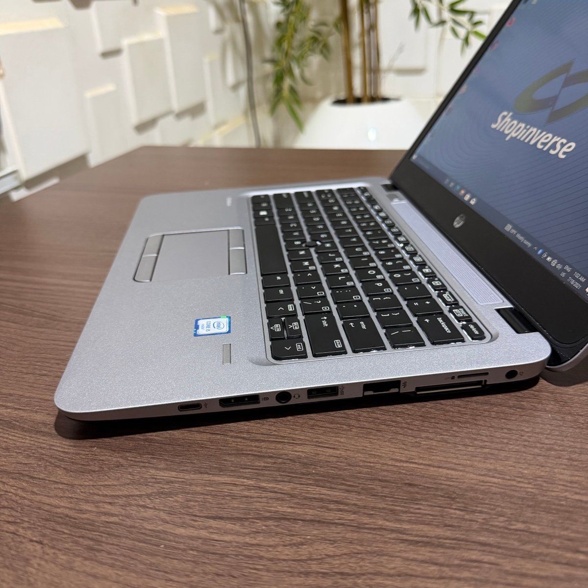HP EliteBook 820 G3 | Core i5 | 8GB RAM | 256GB SSD | Backlit Keyboard