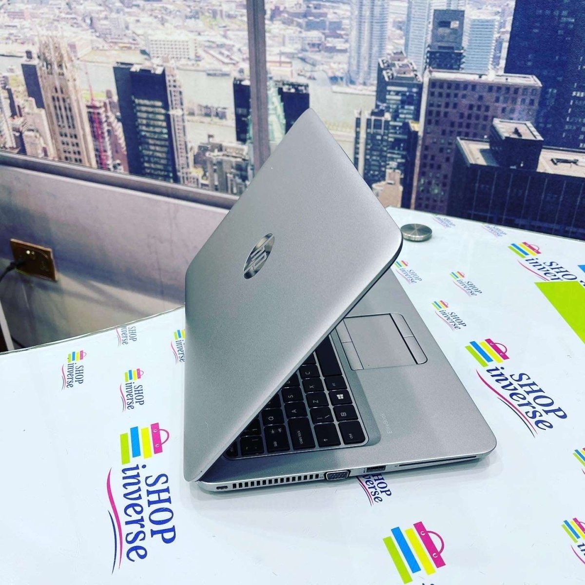HP EliteBook 820 G3 | Core i5 | 8GB RAM | 256GB SSD | Touchscreen | Backlit Keyboard