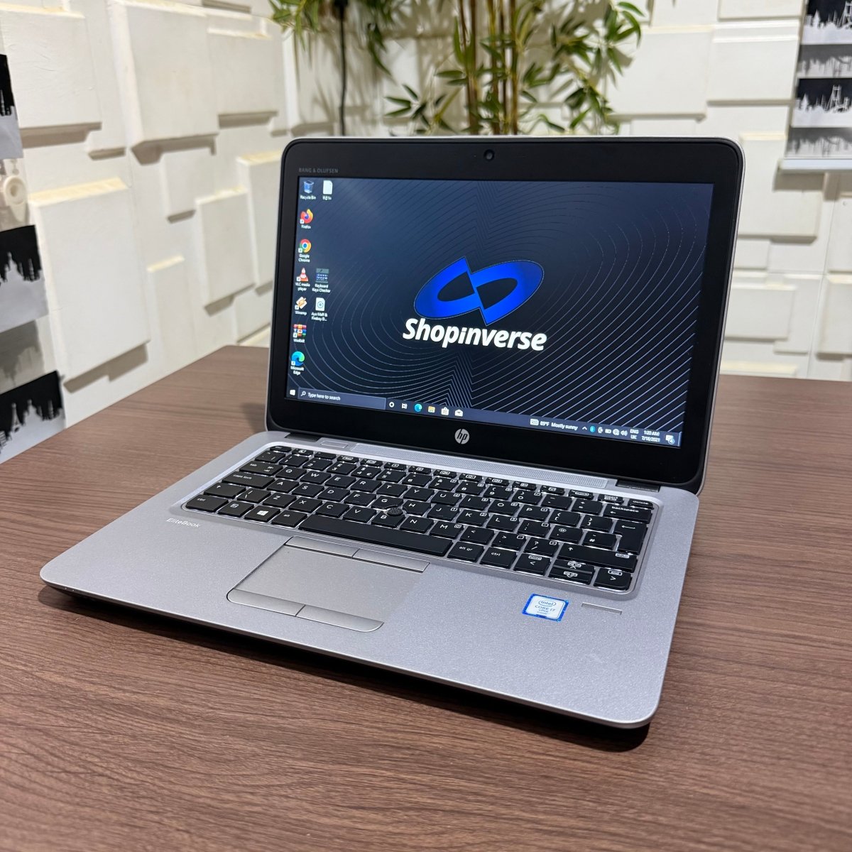 HP EliteBook 820 G3 | Core i7 | 8GB RAM | 256GB SSD | Backlit Keyboard