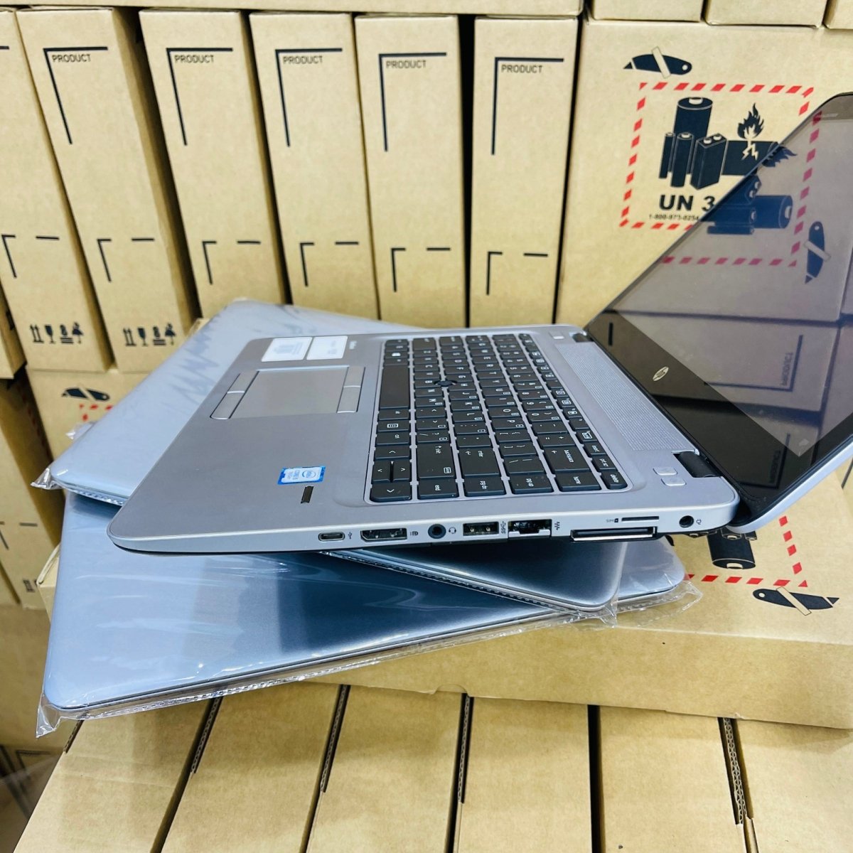 HP EliteBook 840 G3 - 6th Gen. Intel Core i5 - 256GB SSD - 8GB RAM - Keyboard Light