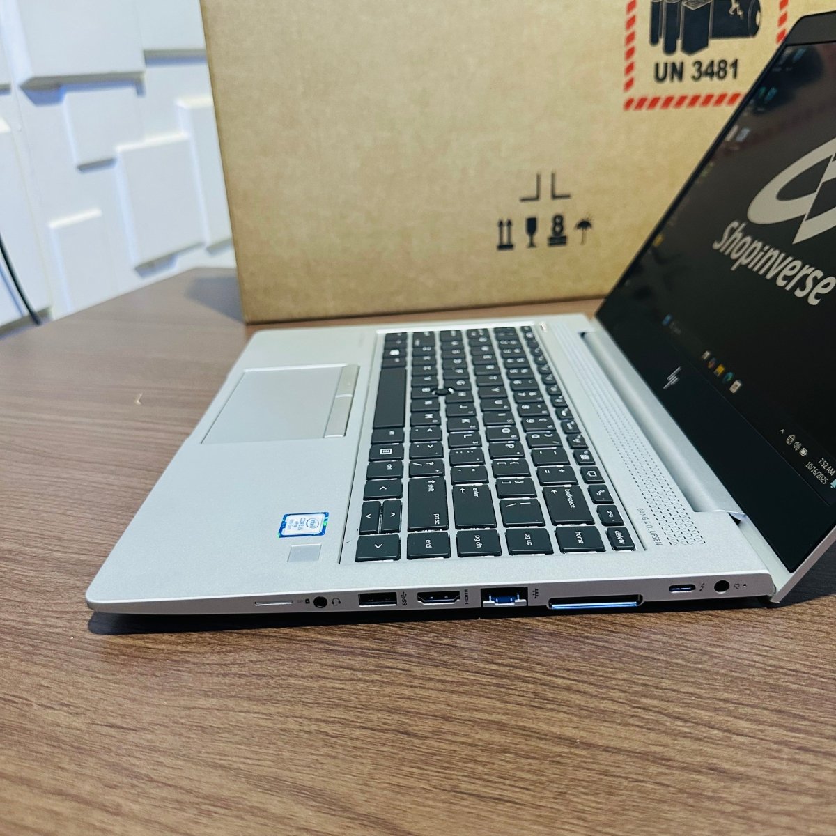 HP EliteBook 840 G6 - 8th Gen. Intel Core i5 - 256GB SSD - 8GB RAM - Keypad Light