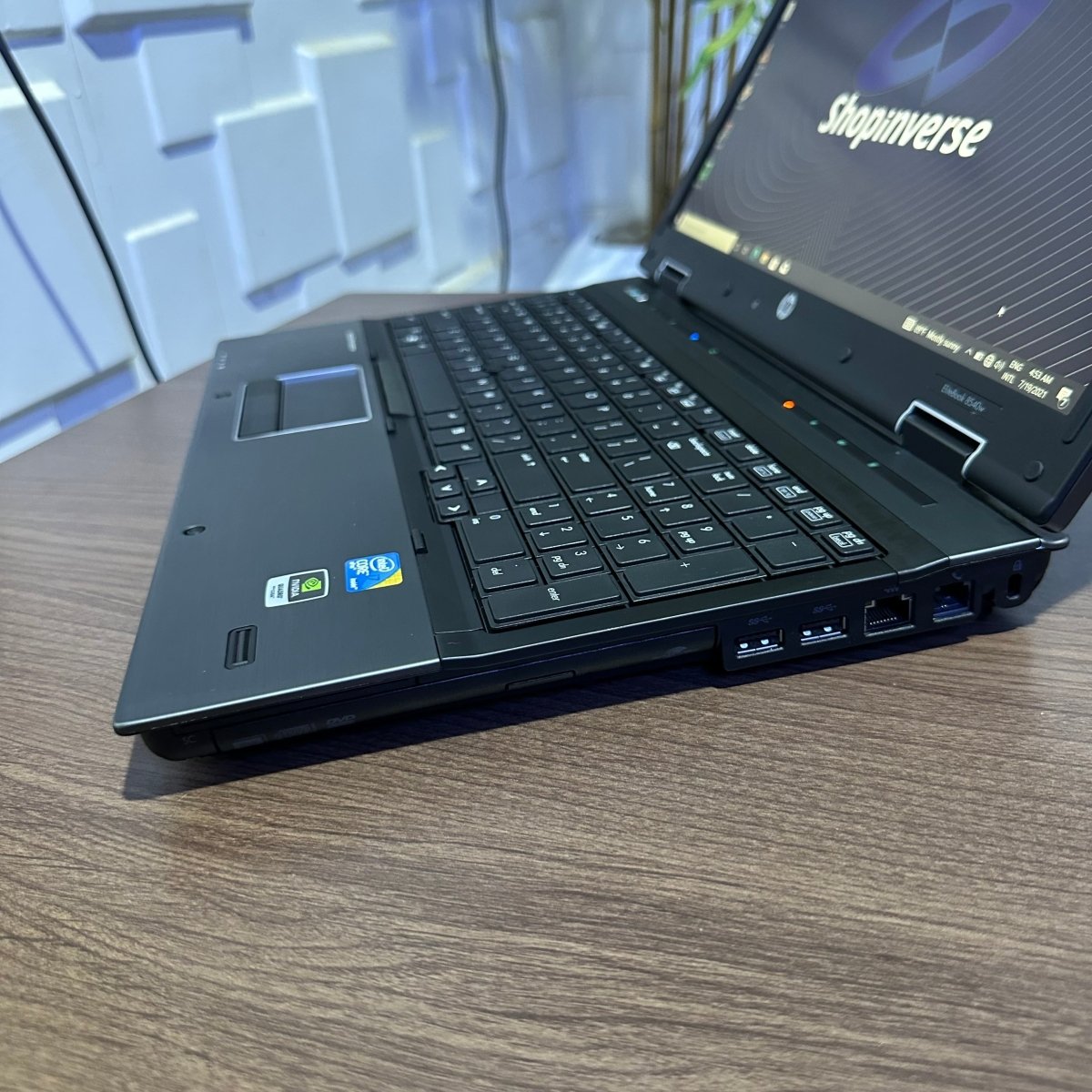 HP EliteBook 8540w - Intel Core i7 - 500GB HDD - 4GB RAM - 1GB Nvidia Quadro