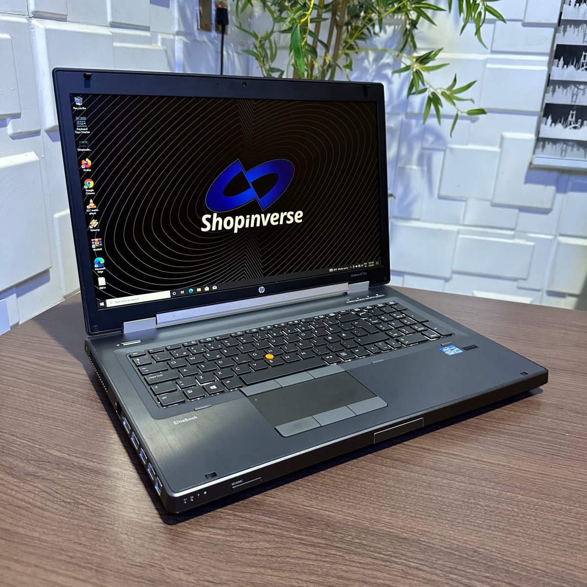 HP EliteBook 8770W - Intel Core i7 - 256GB SSD - 24GB RAM - 4GB Dedicated Nvidia