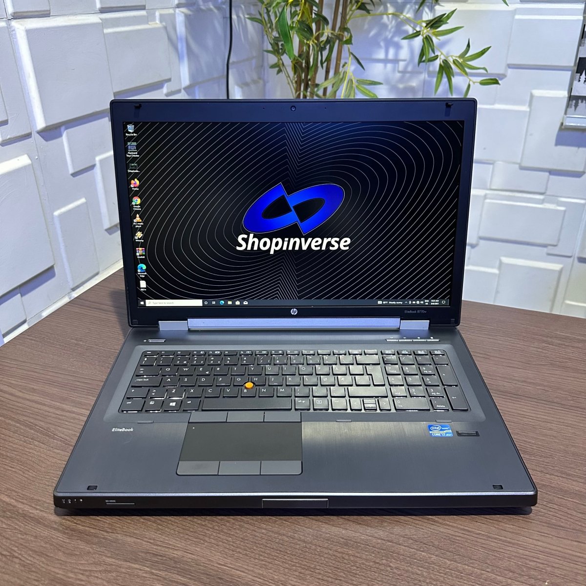 HP EliteBook 8770W - Intel Core i7 - 256GB SSD - 24GB RAM - 4GB Dedicated Nvidia