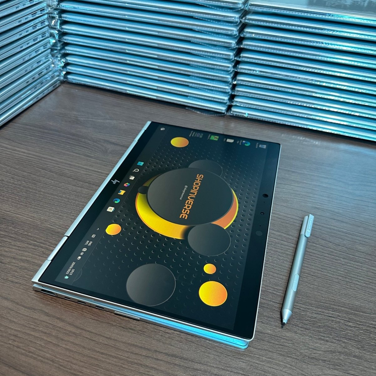 HP EliteBook x360 1030 G4 - 8th Gen. Intel Core i7 - 256GB SSD - 16GB RAM - Keyboard Light - Touchscreen