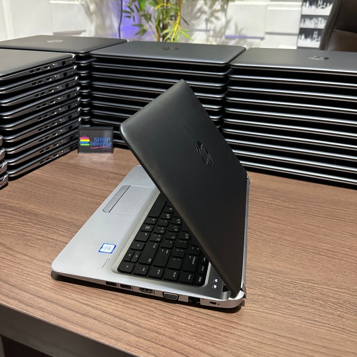 HP ProBook 430 G3 - Intel Pentium 4405U - 500GB HDD - 8GB RAM - (Minor body dent)