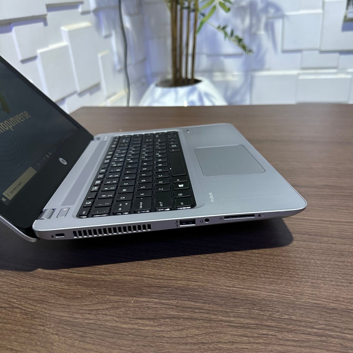 HP ProBook 430 G4 - 7th Gen. Intel Core i5 - 128GB SSD - 8GB RAM