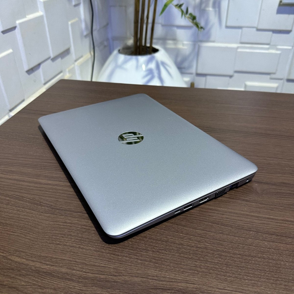 HP ProBook 430 G4 - 7th Gen. Intel Core i5 - 128GB SSD - 8GB RAM