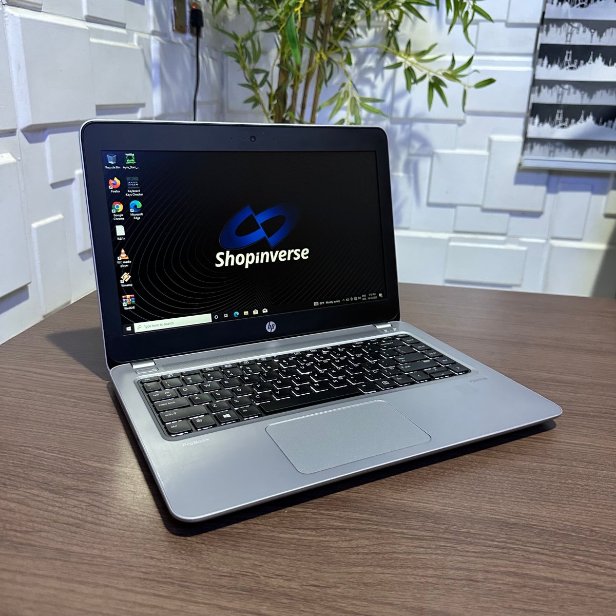 HP ProBook 430 G4 - 7th Gen. Intel Core i5 - 128GB SSD - 8GB RAM
