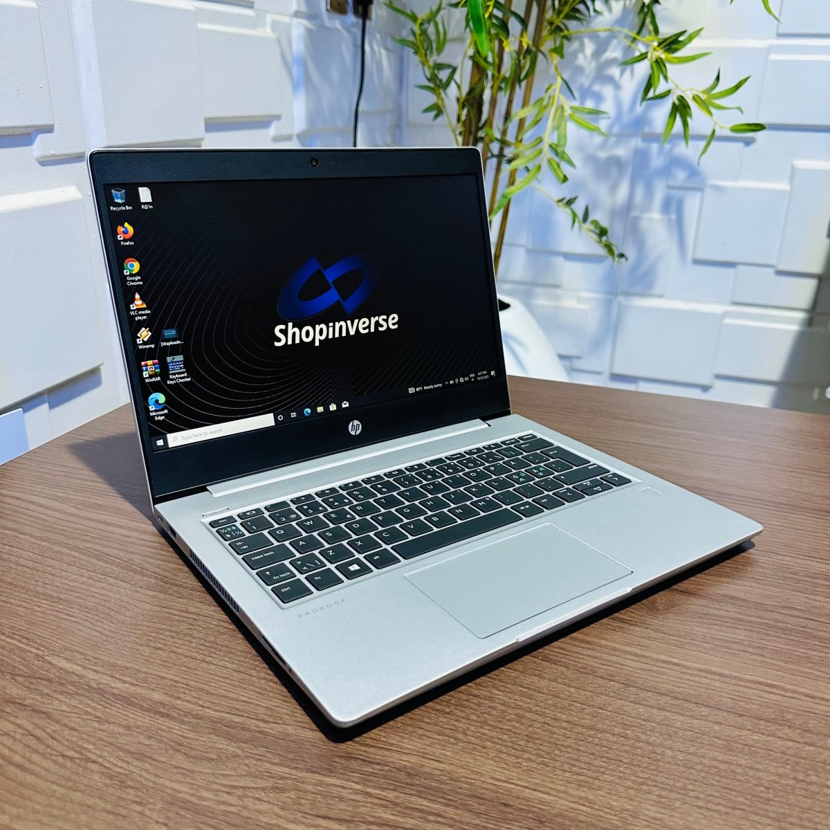 HP ProBook 430 G6 - 8th Gen. Intel Celeron 4205U - 128GB SSD - 4GB RAM