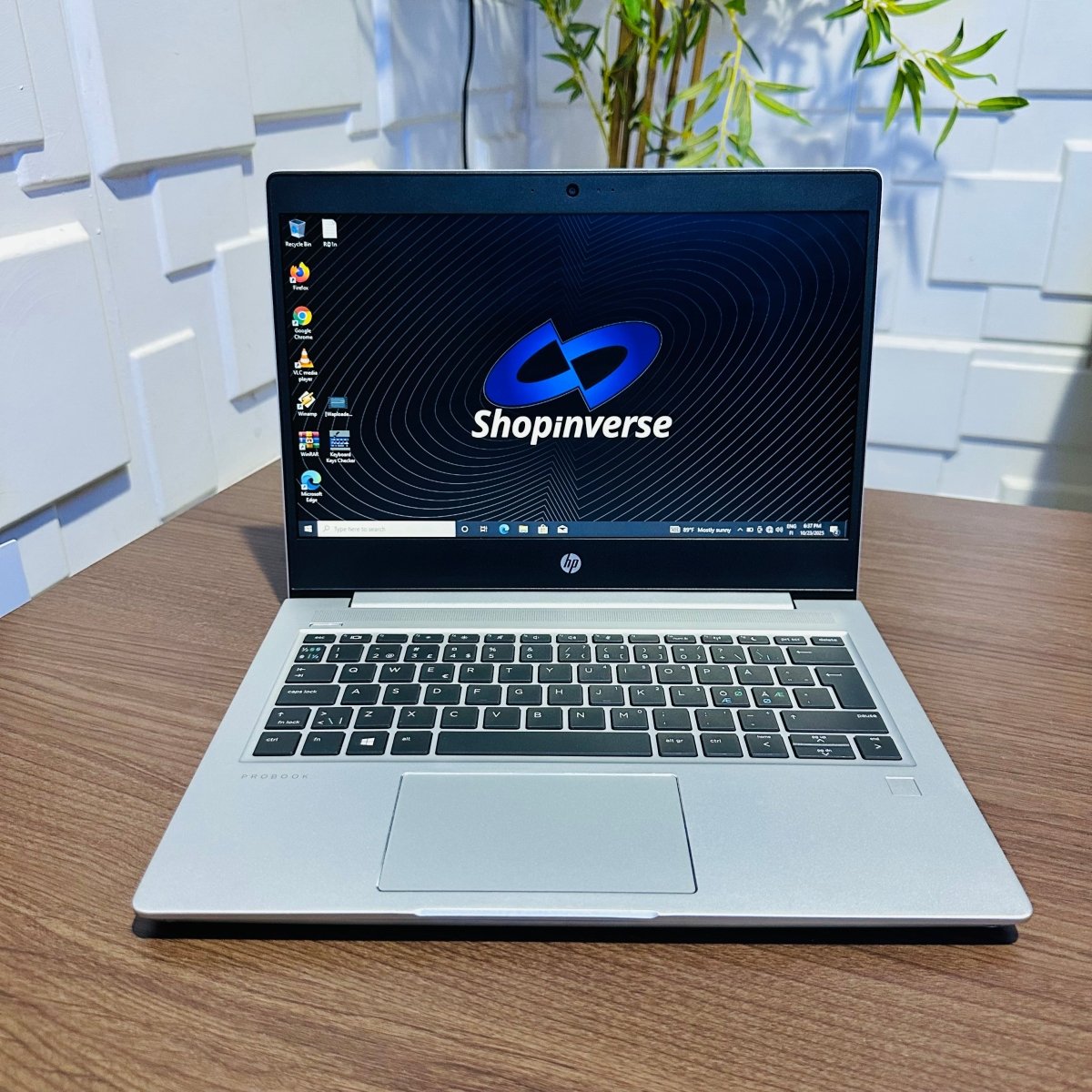 HP ProBook 430 G6 - 8th Gen. Intel Core i5 - 25GB SSD - 8GB RAM