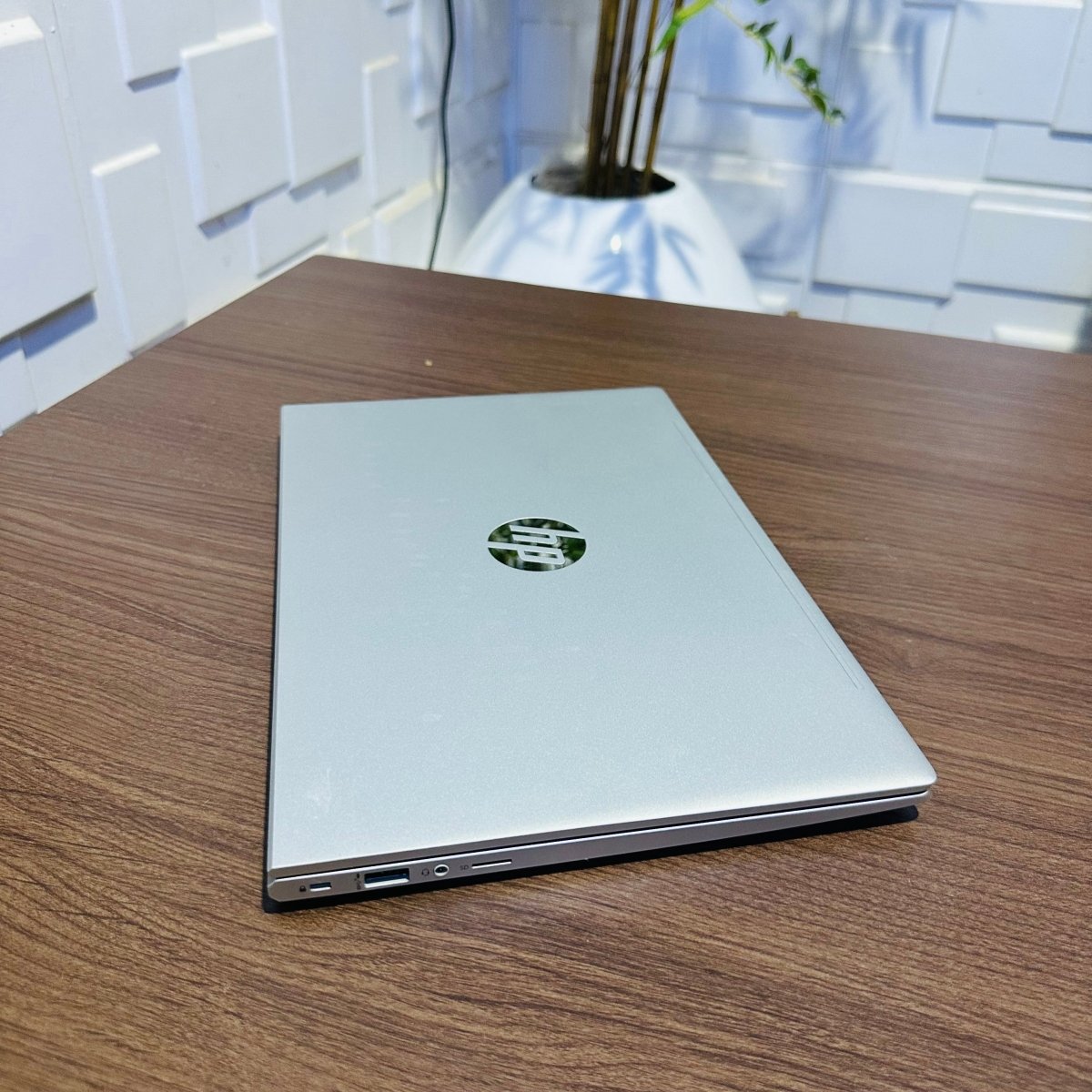 HP ProBook 430 G8 - 11th Gen. Intel Core i3 - 256GB SSD - 8GB RAM