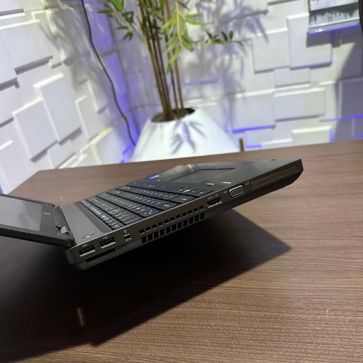 HP ProBook 6570b - Intel Core i5 - 250GB HDD - 8GB RAM