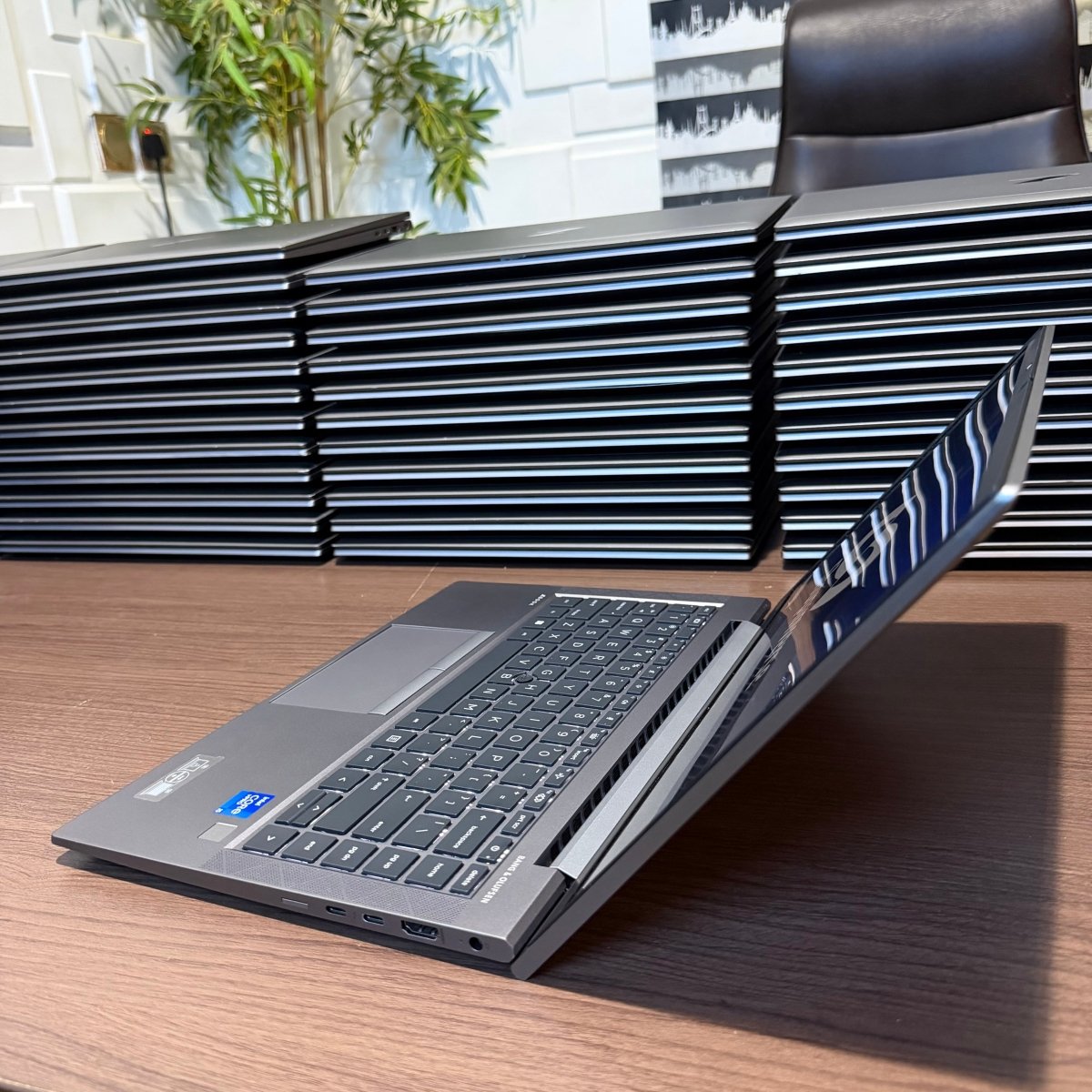 HP ZBook Firefly 14 G8 | 11th Gen Core i5 | 8GB RAM | 256GB SSD | Backlit Keyboard