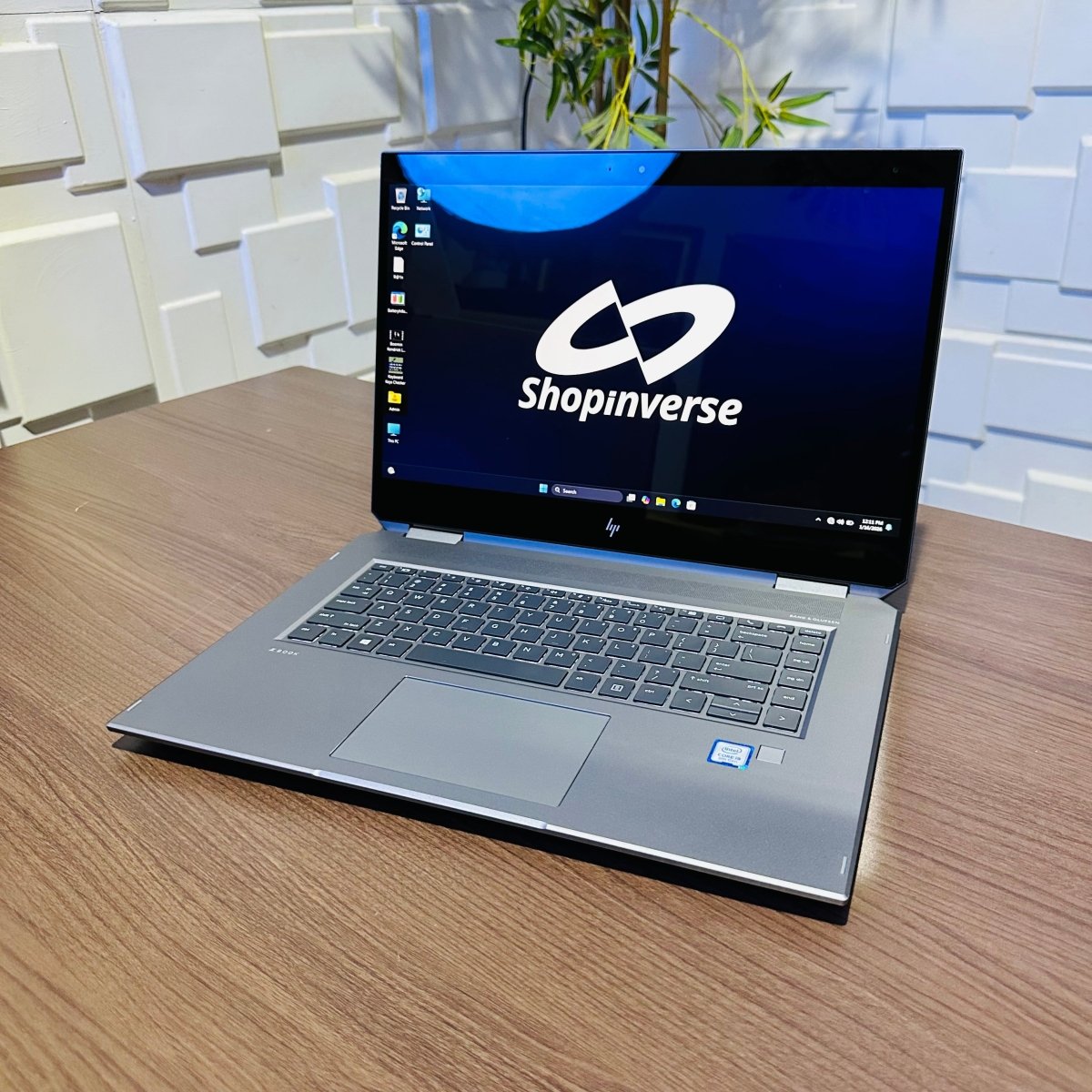 HP zBook x360 G5 - 9th Gen. Intel Core i9 - 512GB SSD - 16GB RAM - 4GB Nvidia Quadro - Keyboard Light - Touchscreen