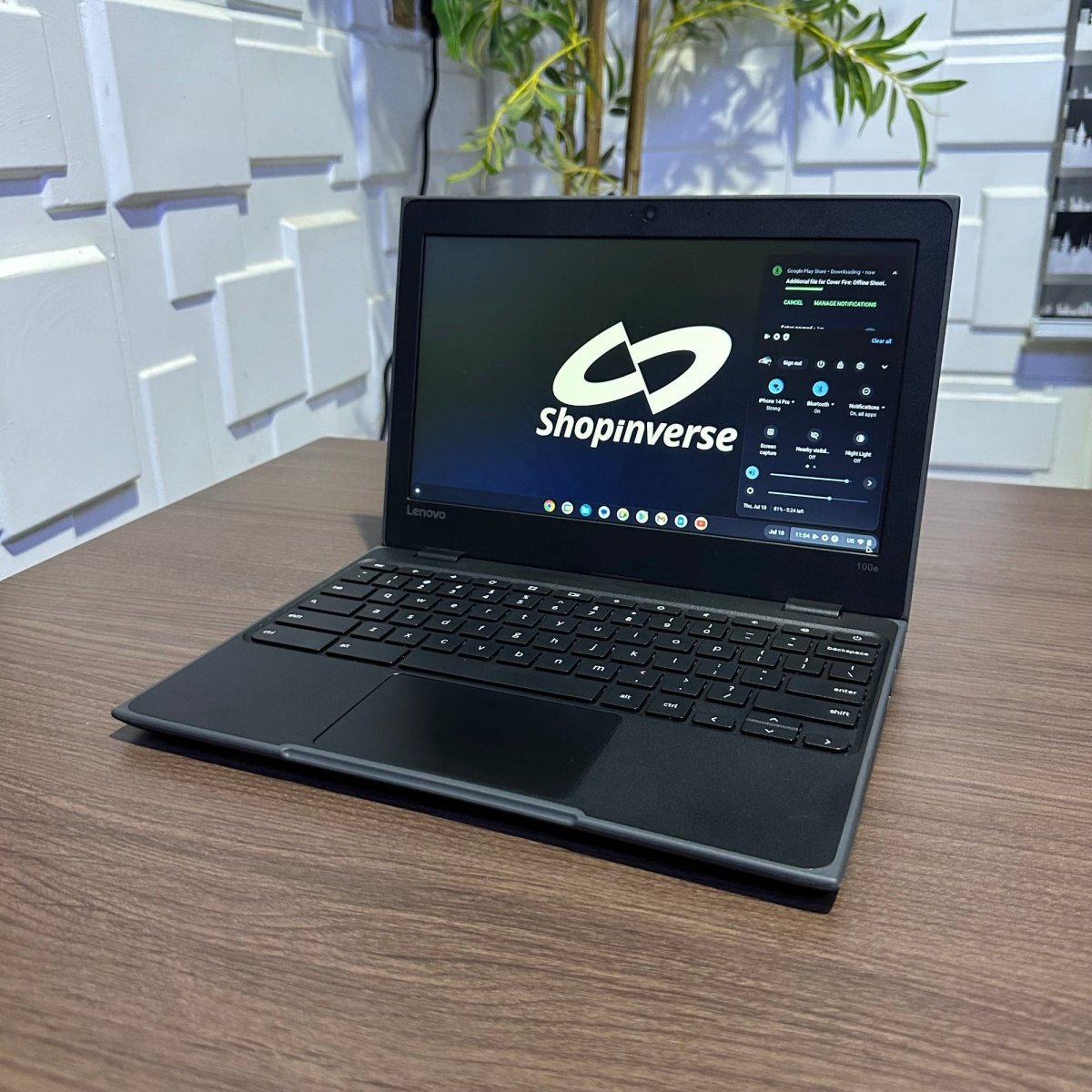 Lenovo 100e Chromebook - Intel Celeron N3350 - 32GB eMMC - 4GB RAM