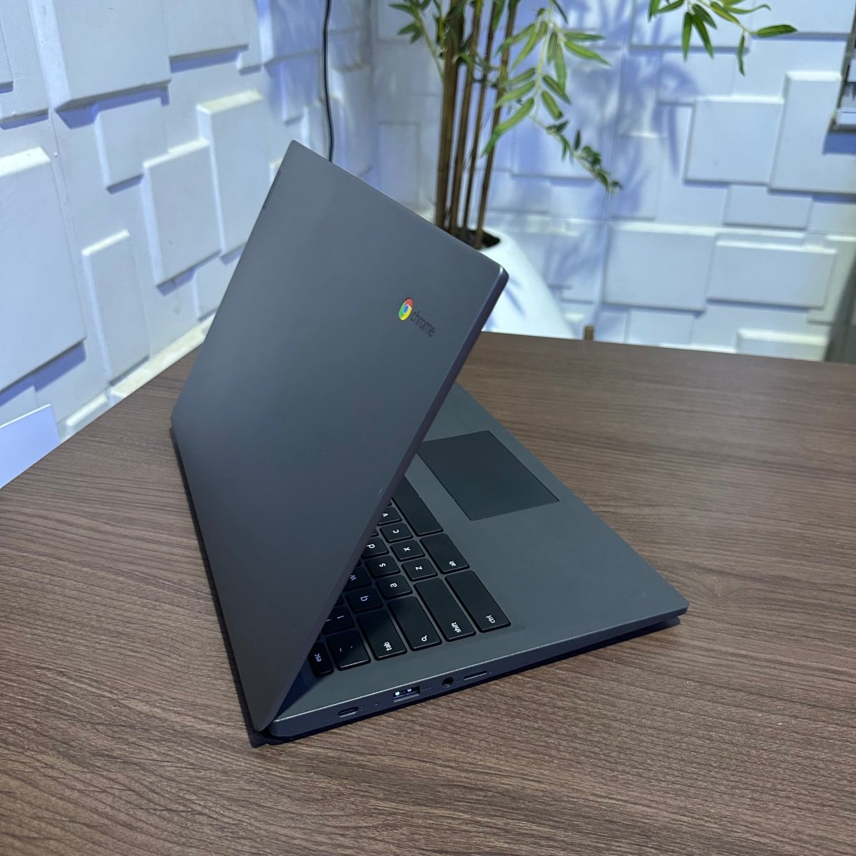 Lenovo 14e Chromebook - AMD A4 - 32GB eMMc - 4GB RAM