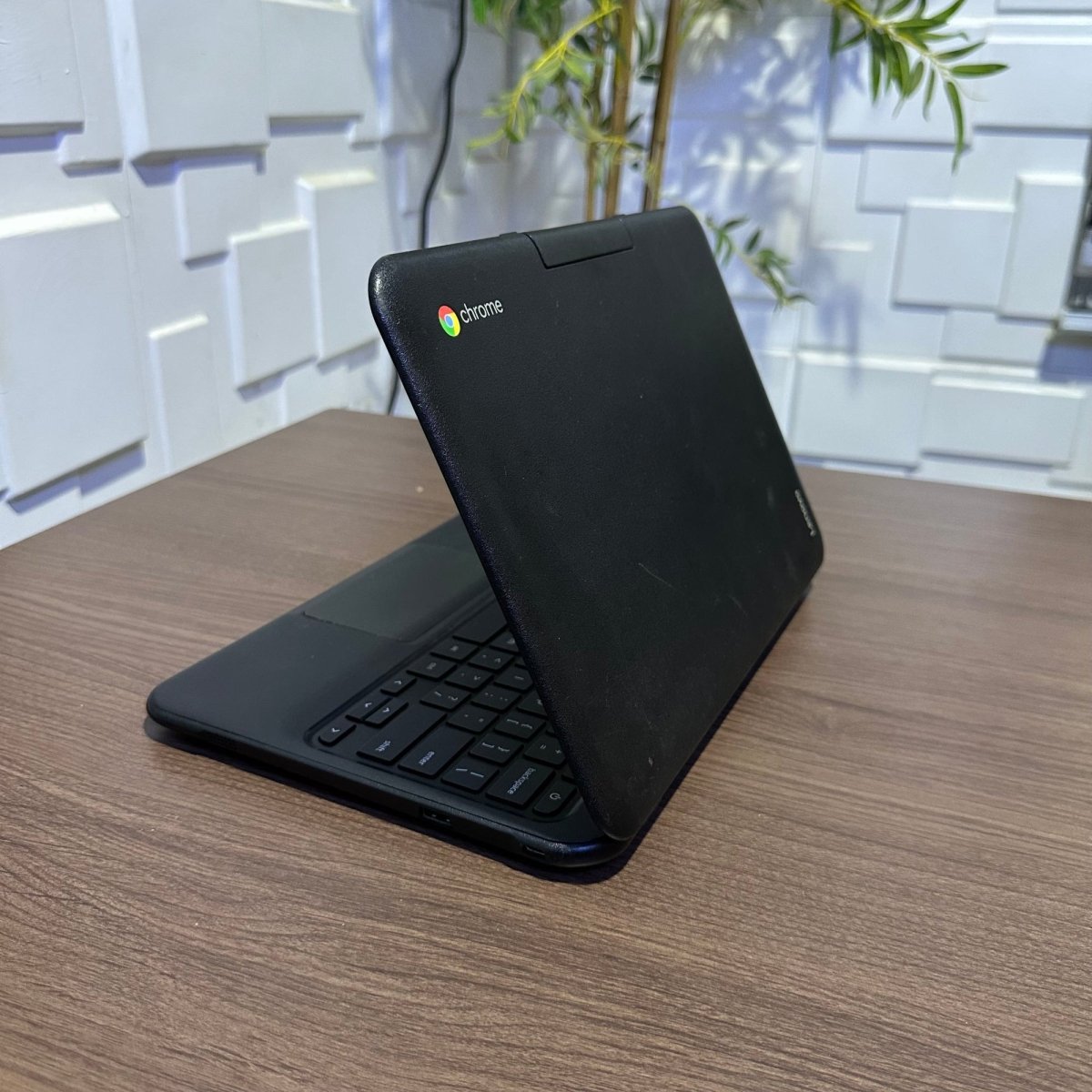 Lenovo Chromebook N22 - Intel Celeron N3060 - 16GB eMMC - 4GB RAM