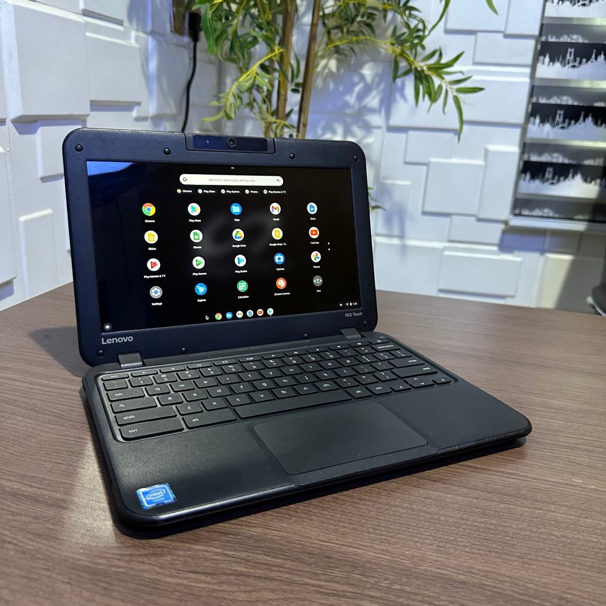 Lenovo Chromebook N22 - Intel Celeron N3060 - 16GB eMMC - 4GB RAM