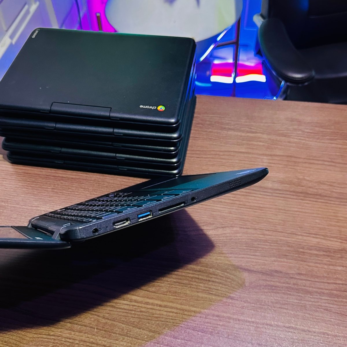 Lenovo Chromebook N23 - Intel Celeron N3060 - 16GB eMMC - 4GB RAM