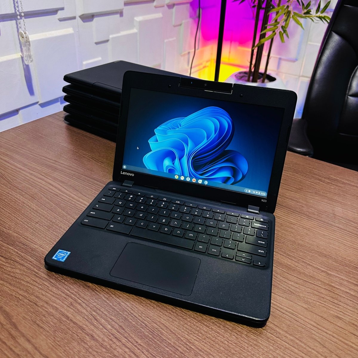 Lenovo Chromebook N23 - Intel Celeron N3060 - 16GB eMMC - 4GB RAM