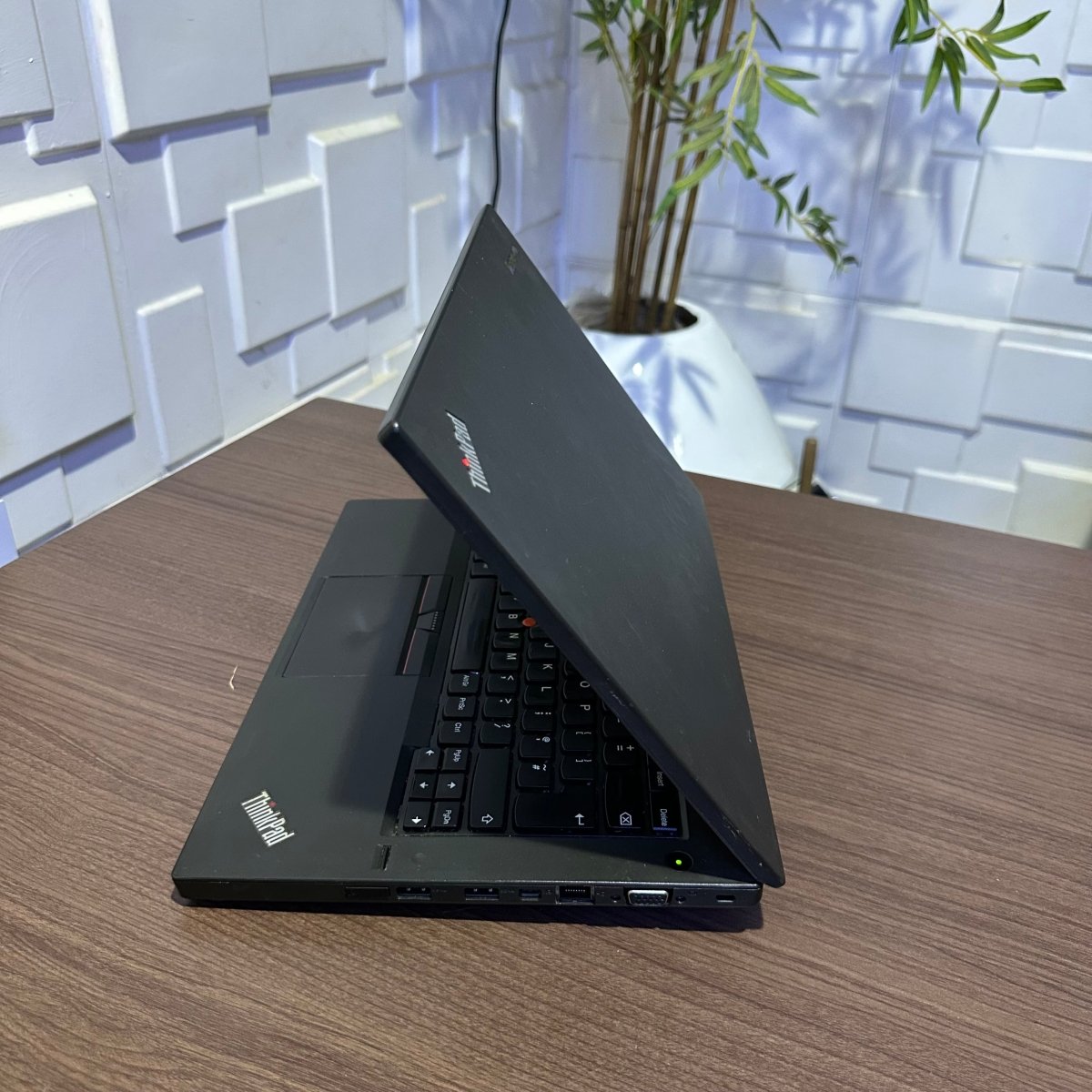 Lenovo ThinkPad L450 - Intel Core i5 - 500GB HDD - 8GB RAM