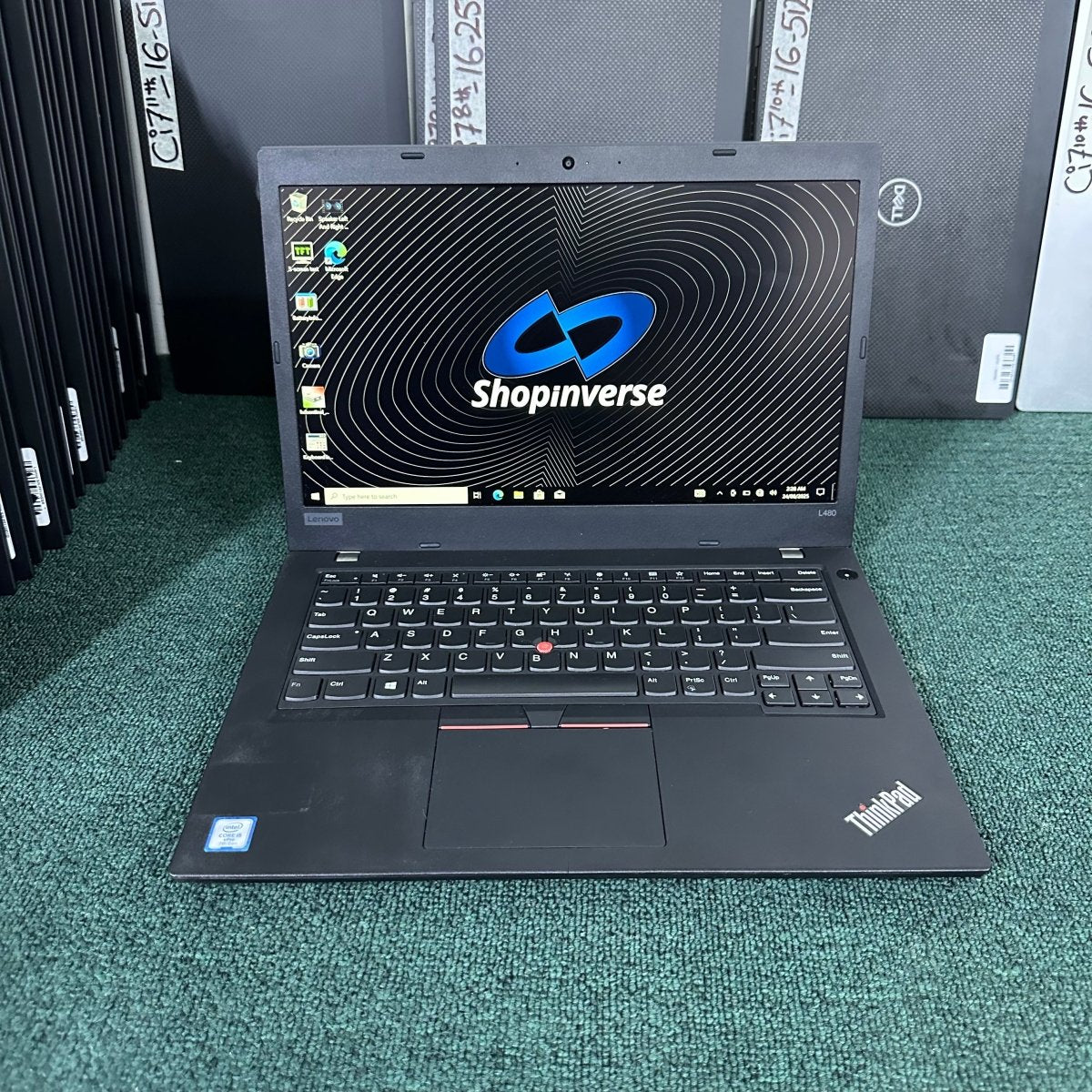 Lenovo ThinkPad L490 - 7th Gen. Intel Core i5 - 256GB SSD - 8GB RAM - Touchscreen