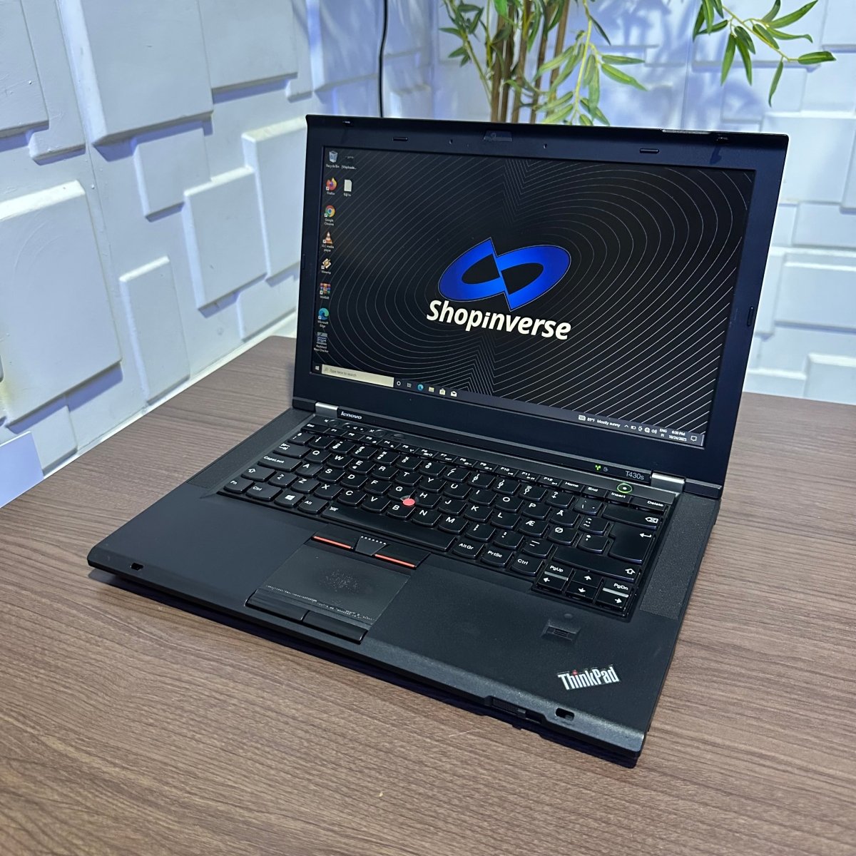 Lenovo ThinkPad T430s - Intel Core i5 - 160GB HDD - 8GB RAM
