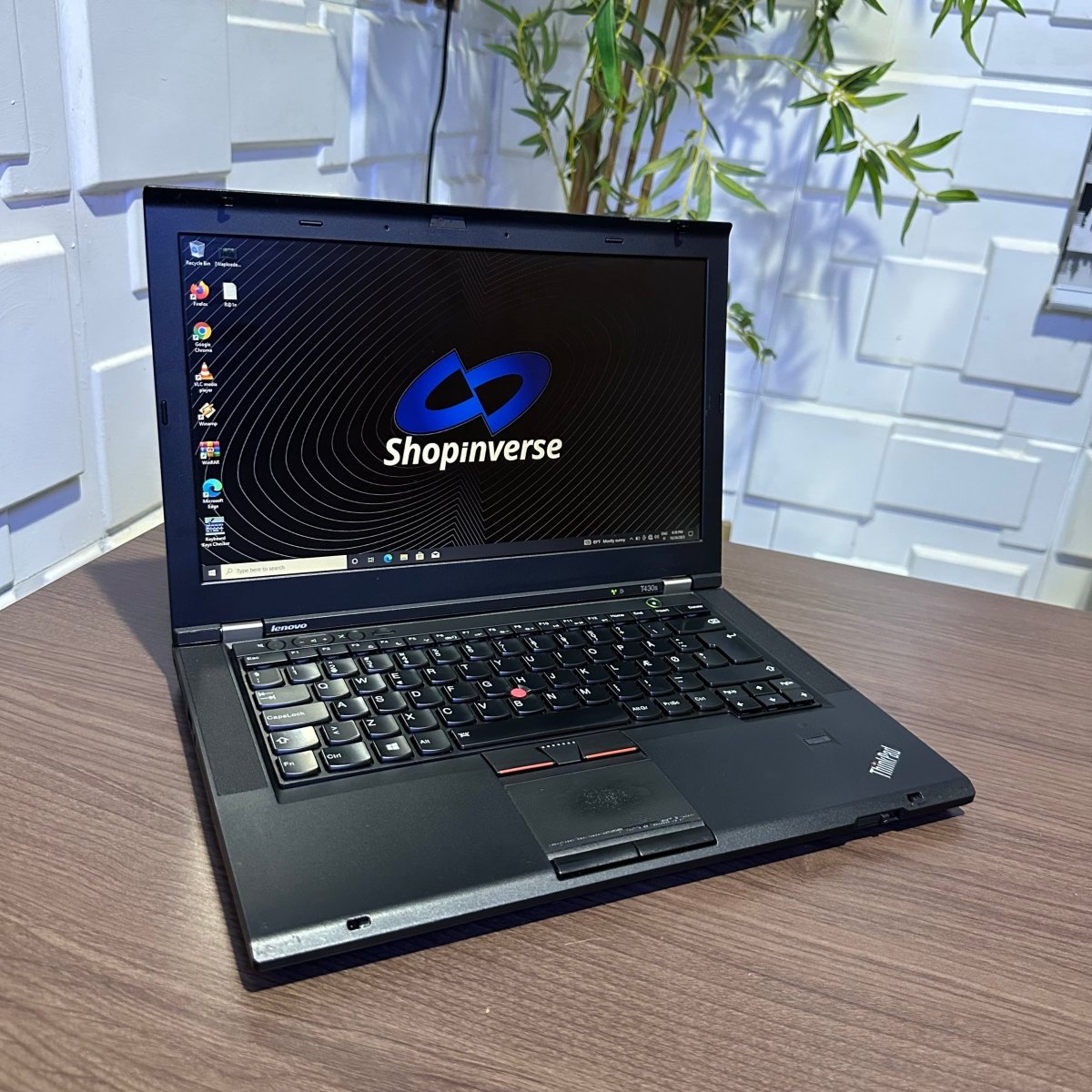 Lenovo ThinkPad T430s - Intel Core i5 - 160GB HDD - 8GB RAM