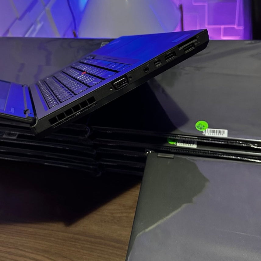 Lenovo ThinkPad T440p - Intel Core i5 - 500GB HDD - 8GB RAM