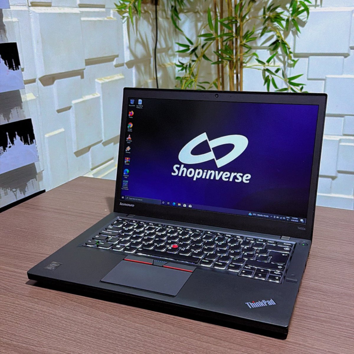 Lenovo ThinkPad T450 | Core i5 | 8GB RAM | 500GB HDD | Backlit Keyboard | Dual Battery System