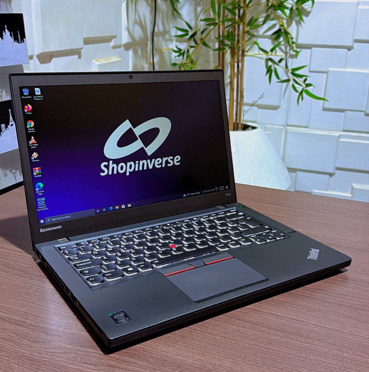 Lenovo ThinkPad T450 | Core i5 | 8GB RAM | 500GB HDD | Backlit Keyboard | Dual Battery System