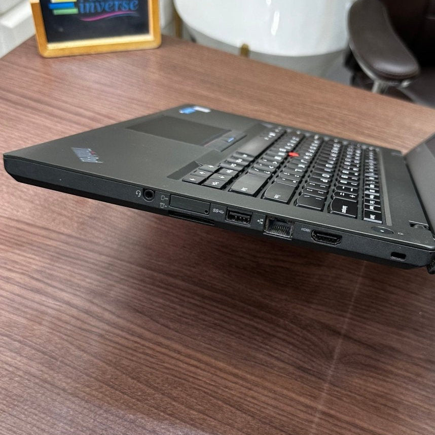 Lenovo Thinkpad T460 - 6th Gen. Intel Core i5 - 256GB SSD - 8GB RAM - 2 Batteries