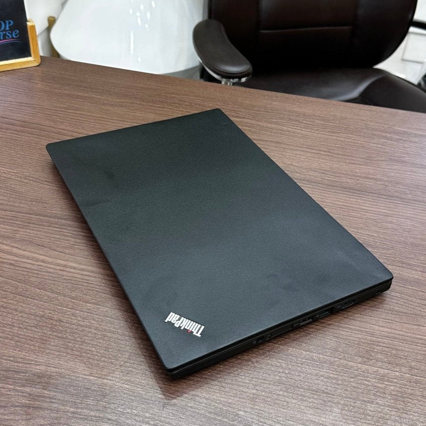 Lenovo Thinkpad T460 - 6th Gen. Intel Core i5 - 256GB SSD - 8GB RAM - 2 Batteries