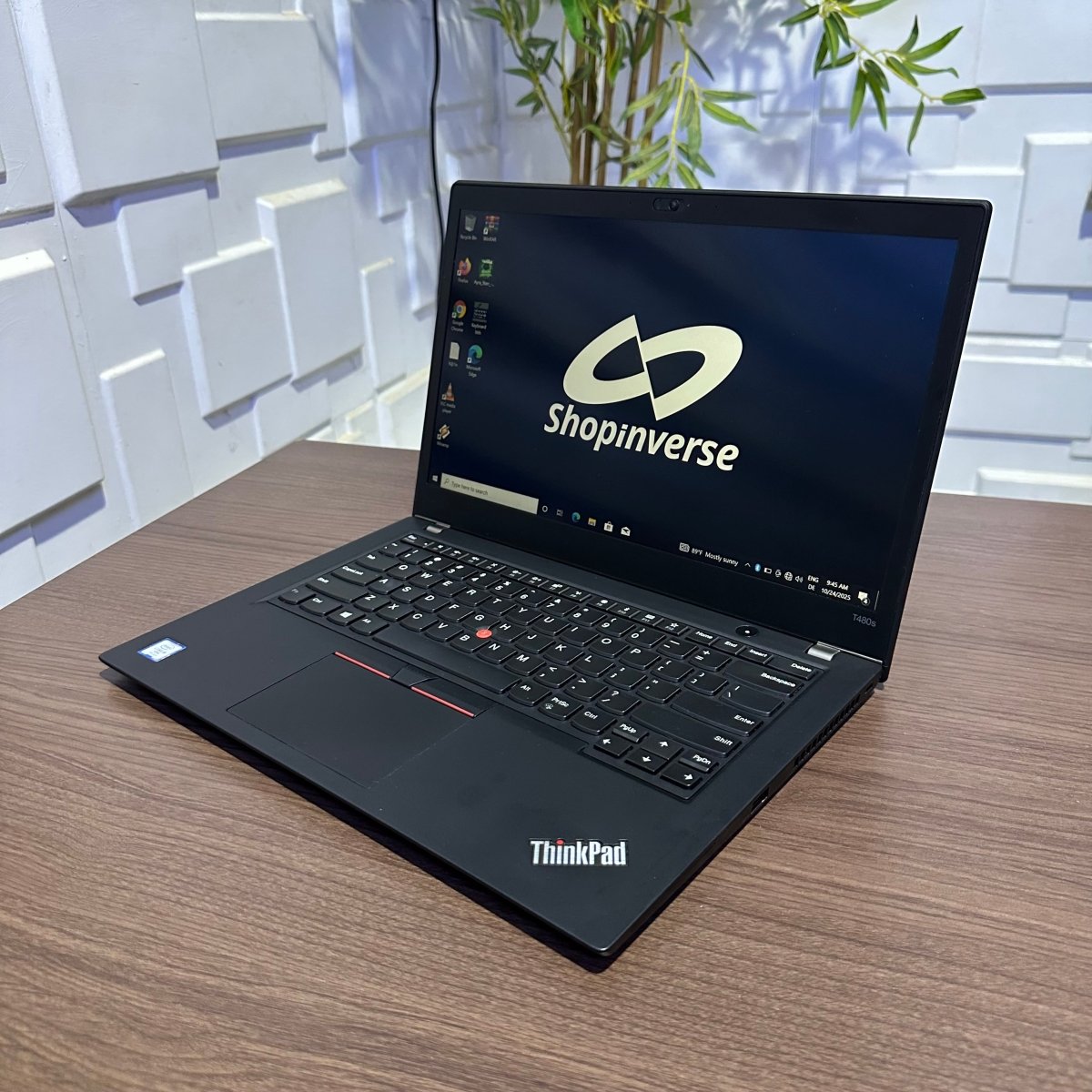 Lenovo ThinkPad T480s - 7th Gen. Intel Core i5 - 256GB SSD - 8GB RAM