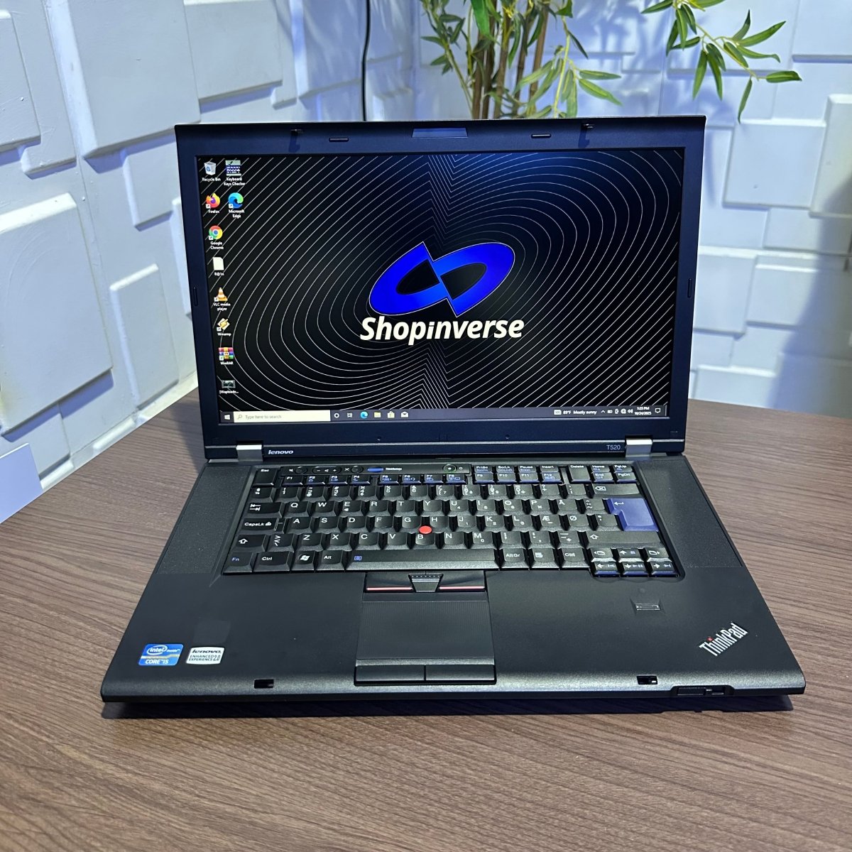Lenovo ThinkPad T520 - Intel Core i5 - 500GB HDD - 6GB RAM