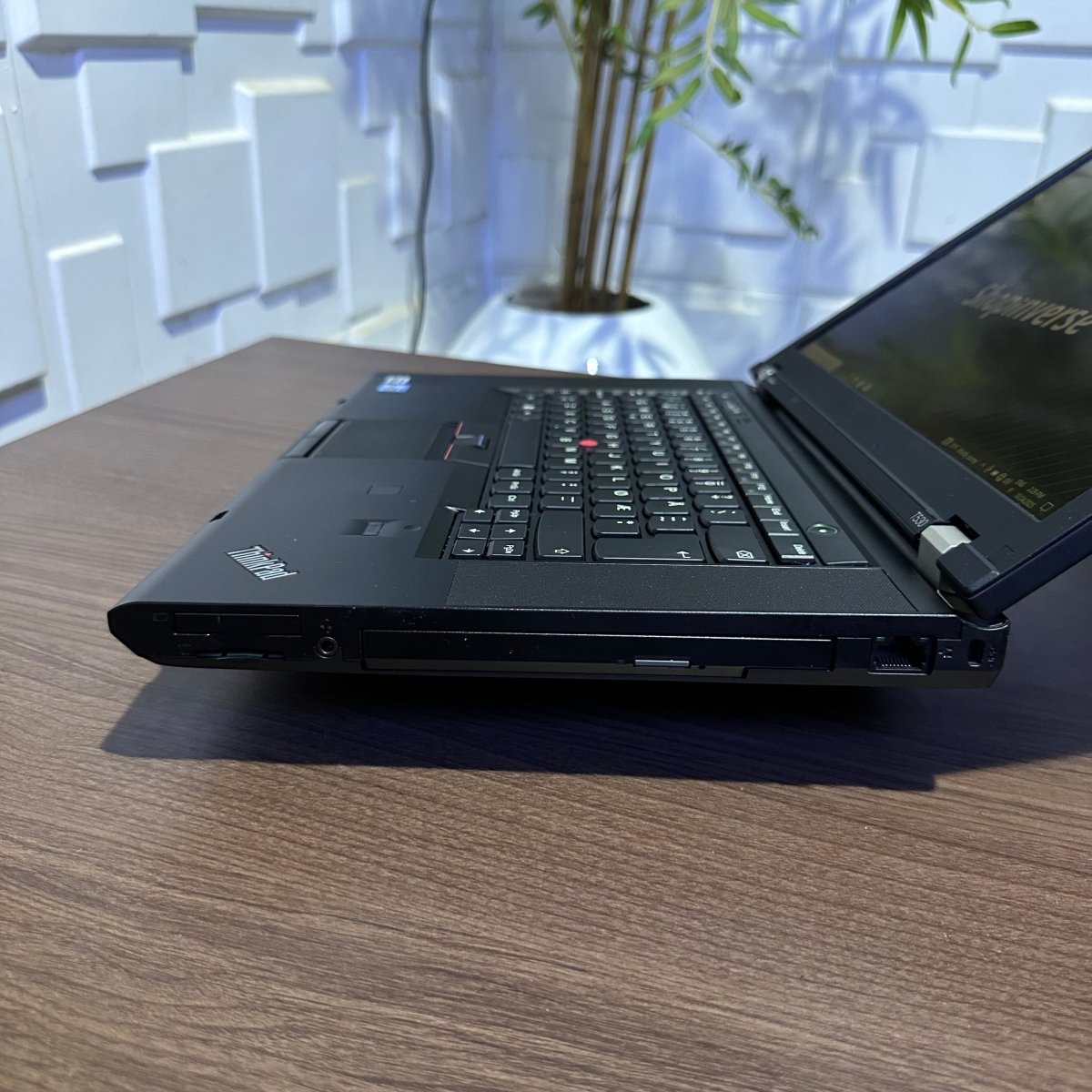 Lenovo ThinkPad T530 - Intel Core i5 - 320GB HDD - 8GB RAM