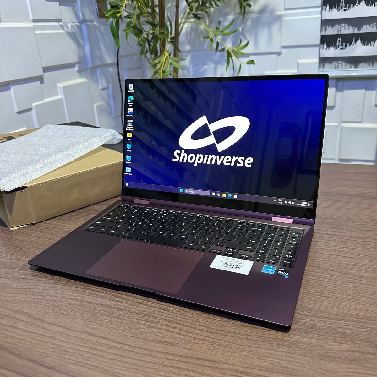 Samsung Galaxy Book 2 Pro 360 - 12th Gen. Intel Core i7 - 1TB SSD - 16GB RAM - Keyboard Light - Touchscreen