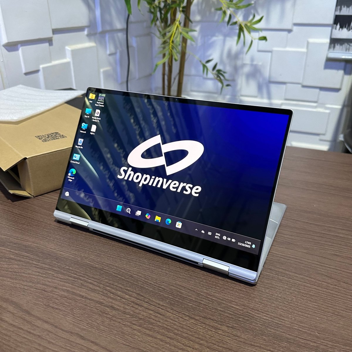 Samsung Galaxy Book 2 Pro 360 - 12th Gen. Intel Core i7 - 512GB SSD - 16GB RAM - Keyboard Light - Touchscreen