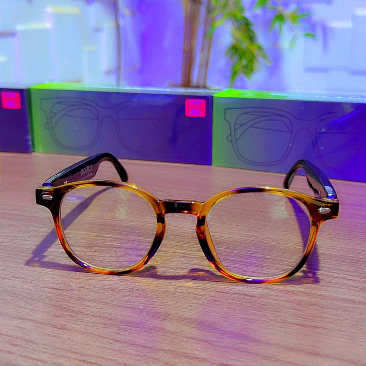 UF - 03 Smart Glasses