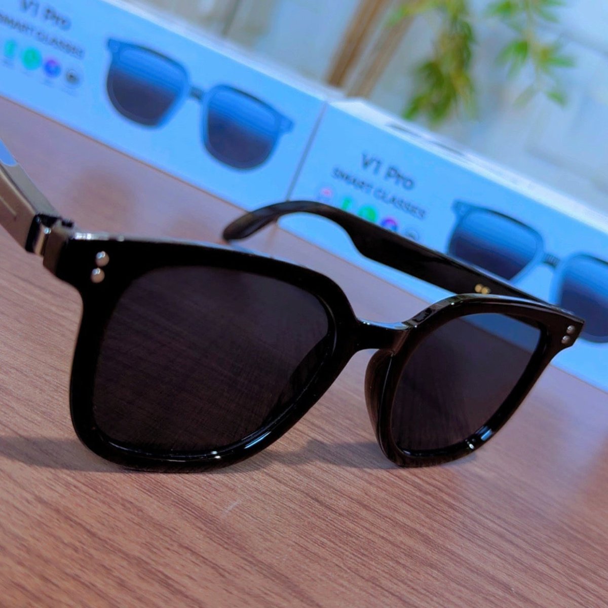 V1 Pro Smart Glasses