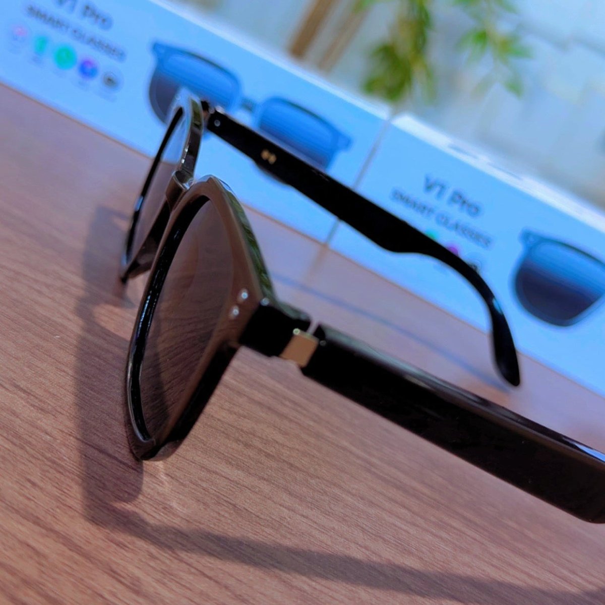 V1 Pro Smart Glasses