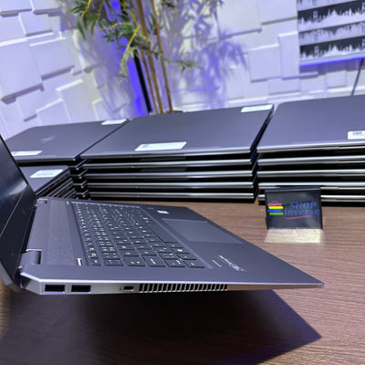 HP zBook Studio G5 - 8th Intel Core i7 - 512GB SSD - 16GB RAM - 4GB Nvidia Quadro - keyboard Light